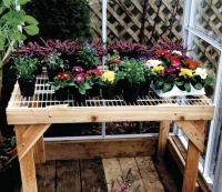 Greenhouse wire top bench